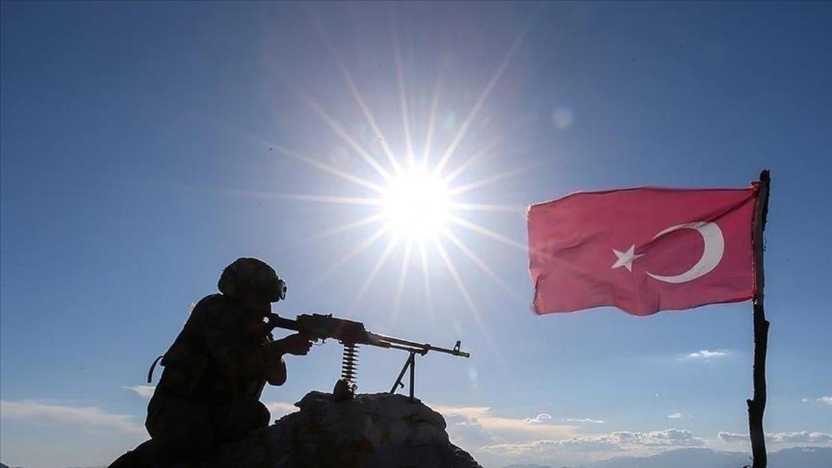 MSB: Irak'ın kuzeyinde çıkan çatışmada 1 asker şehit oldu
