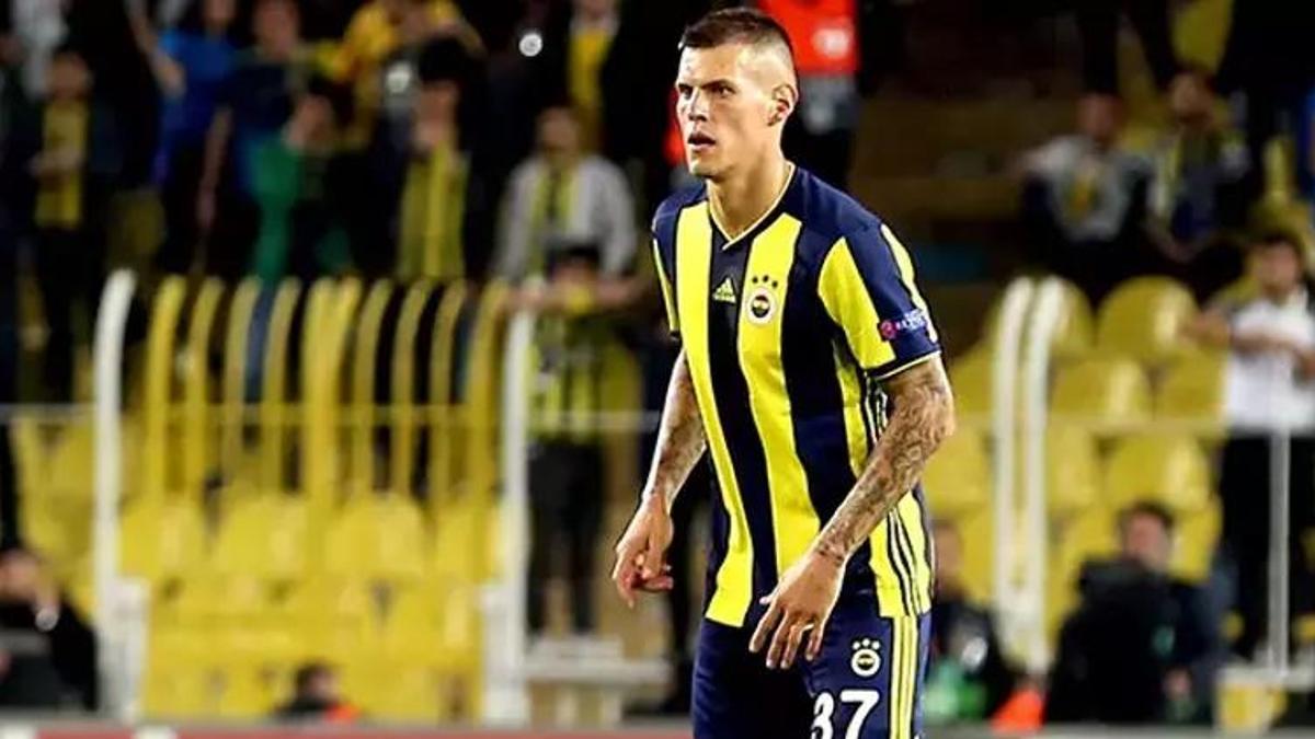 Martin Skrtel'den ortalığı karıştıracak derbi paylaşımı!