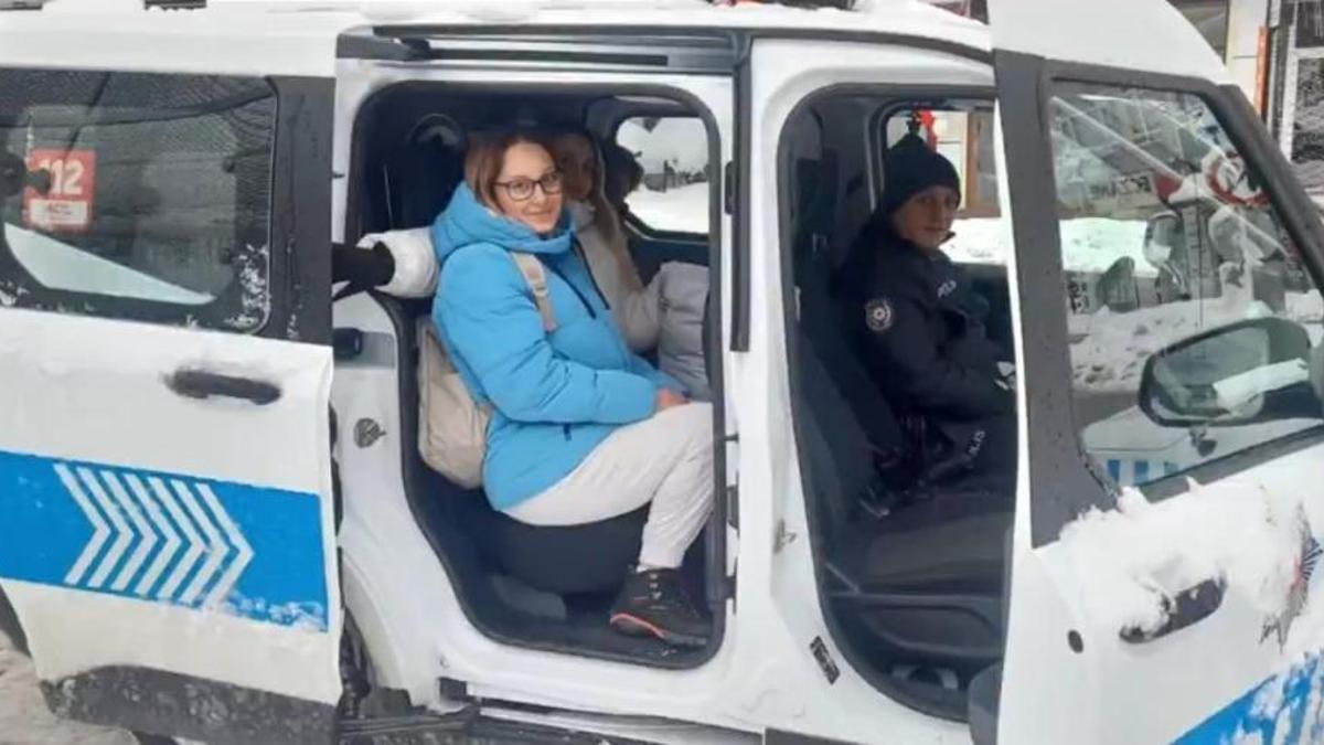 Samsun'da polis ekipleri gençleri sınava yetiştirmek için seferber oldu