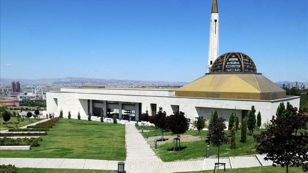ANKARA 13 MART İmsakiye | İftar ve Akşam Ezanı Vakti (2025): Ankara'da iftar kaçta, oruç kaçta açılacak?