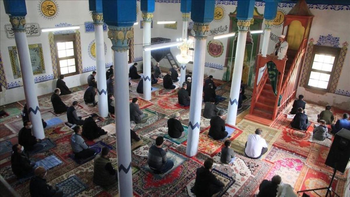 DENİZLİ 13 MART İmsakiye | İftar ve Akşam Ezanı Vakti (2025): Denizli'de iftar kaçta, oruç kaçta açılacak?
