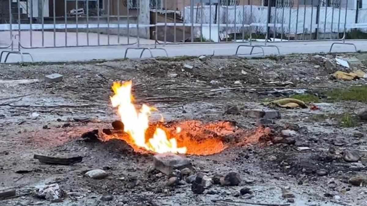 Kocaeli'nde tedirgin eden görüntü! 11 gündür sönmedi, ekipler harekete geçti