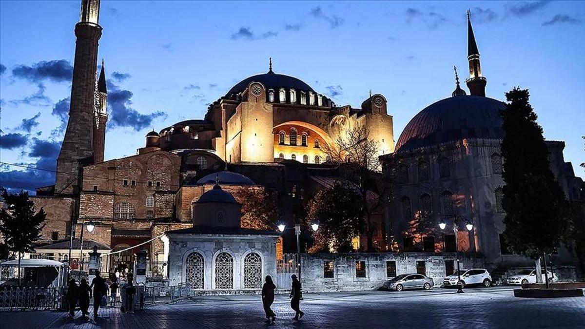 İSTANBUL 26 MART İmsakiye | İftar ve Akşam Ezanı Vakti (2025): İstanbul'da iftar ve teravih kaçta, oruç kaçta açılacak?
