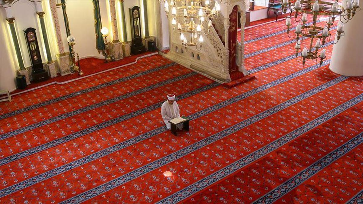 İZMİR 13 MART İmsakiye | İftar ve Akşam Ezanı Vakti (2025): İzmir'de iftar kaçta, oruç kaçta açılacak?