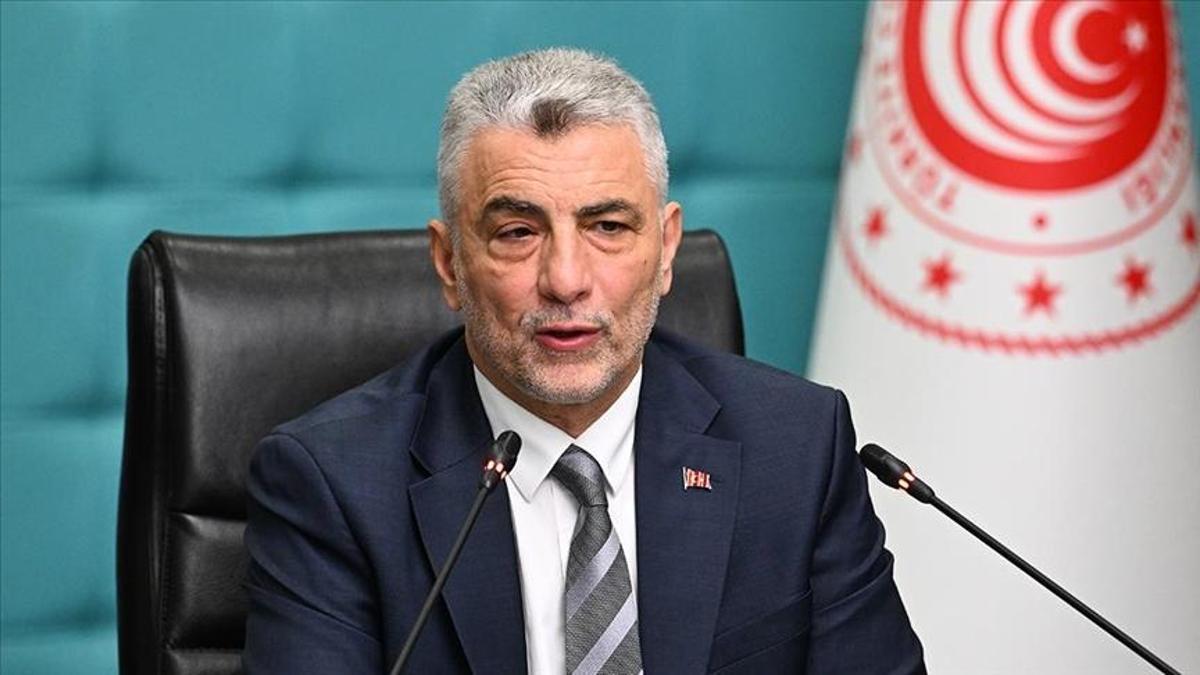 Ticaret Bakanı Bolat: Enflasyon son 20 ayın en düşük seviyesine gerilemiştir