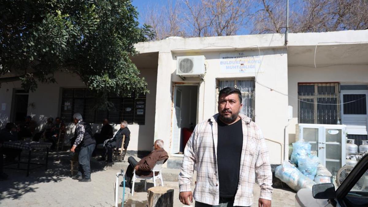 Adana'da çete üyesinin köyde ikamet ettiği iddiası yöre sakinlerinin tepkisine neden oldu