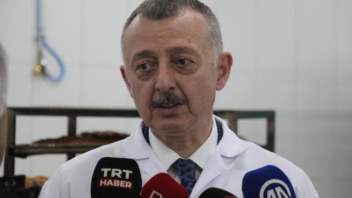 Kocaeli belediyesinden vatandaşlara ucuz ramazan pidesi