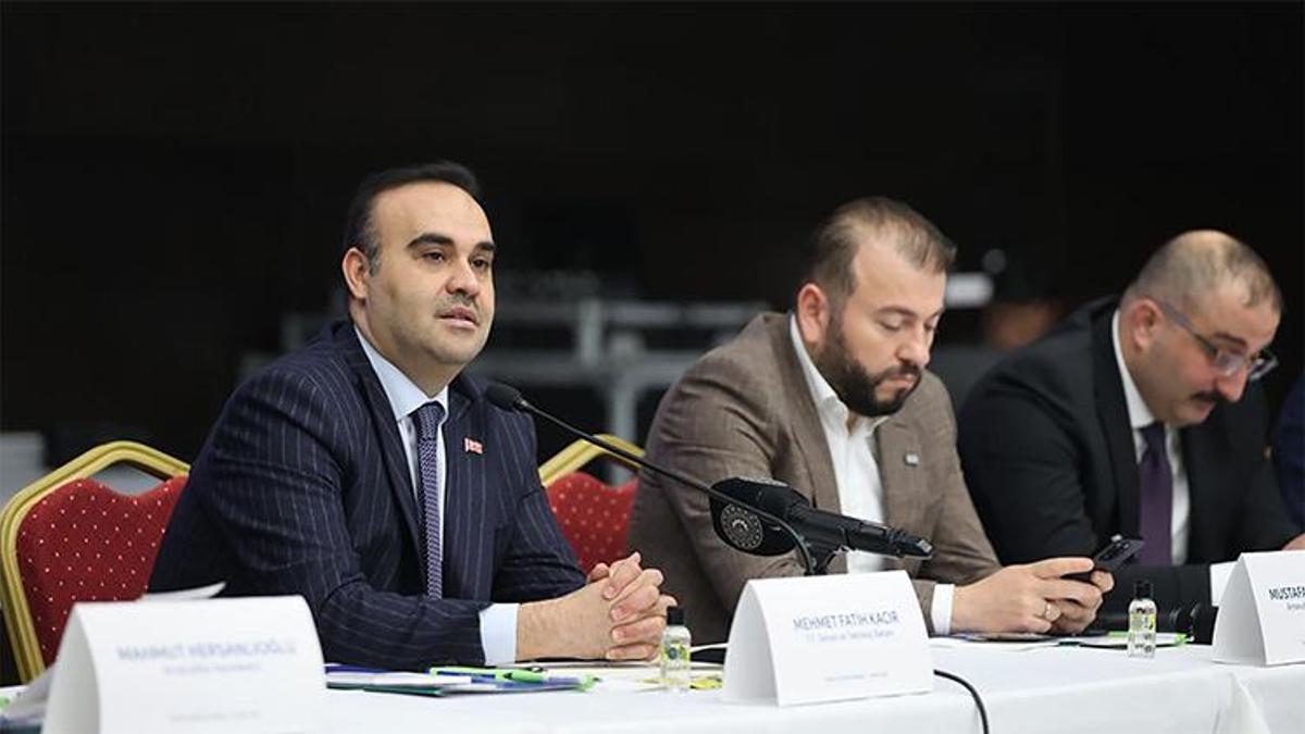 OSB alanlarına 5 ayda rekor başvuru! Bakan Kacır: Uygulamamız sanayicilerimizden yoğun ilgi görüyor