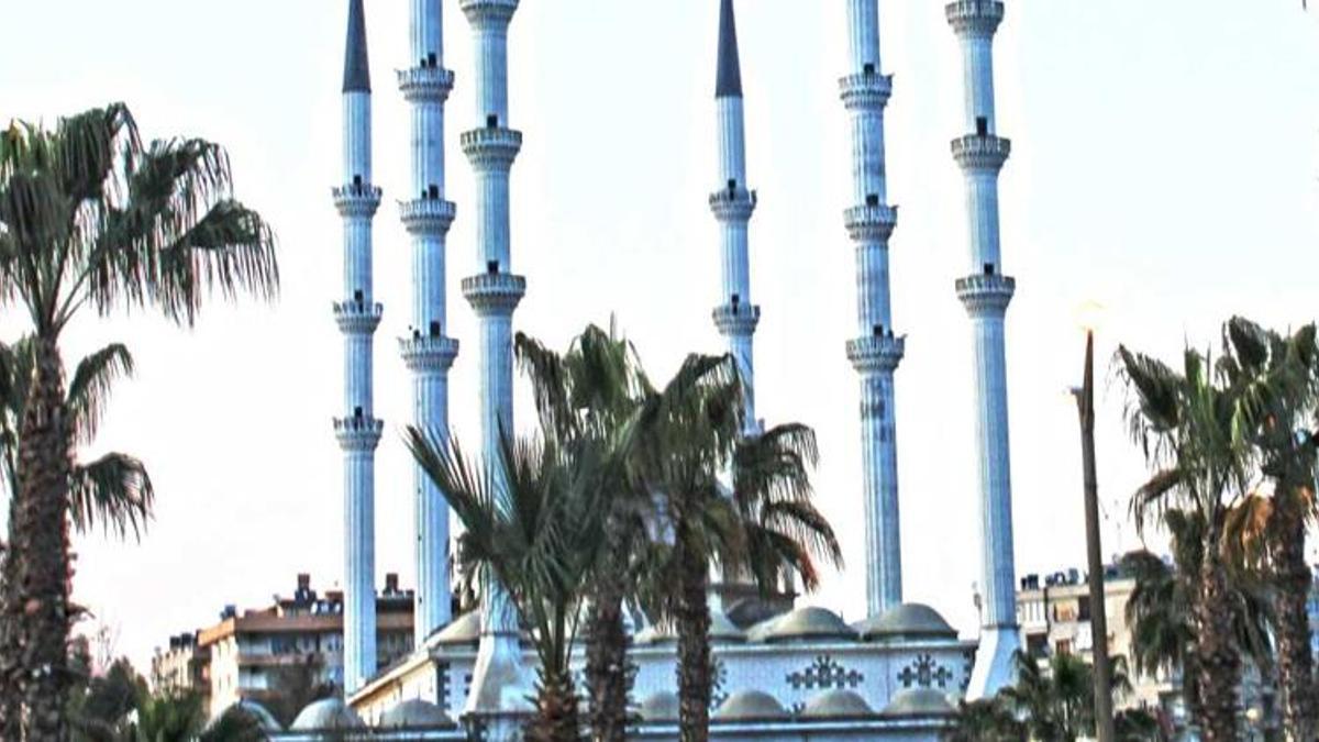 MERSİN 13 MART İmsakiye | İftar ve Akşam Ezanı Vakti (2025): Mersin'de iftar kaçta, oruç kaçta açılacak?