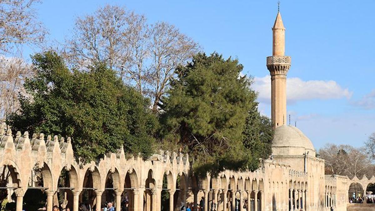ŞANLIURFA 13 MART İmsakiye | İftar ve Akşam Ezanı Vakti (2025): Şanlıurfa'da iftar kaçta, oruç kaçta açılacak?