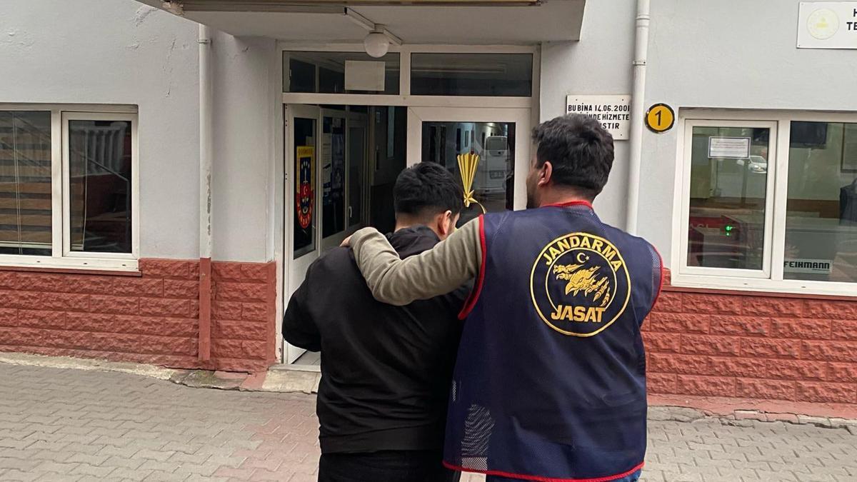 Tekirdağ'da 8 yıl hapisle aranan hükümlü yakalandı