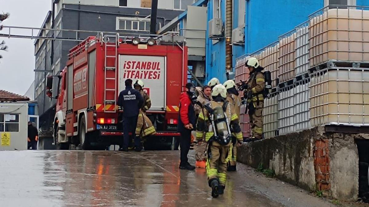 Tuzla'da kimyasal madde sızıntısı meydana gelen fabrikada işçiler tahliye edildi