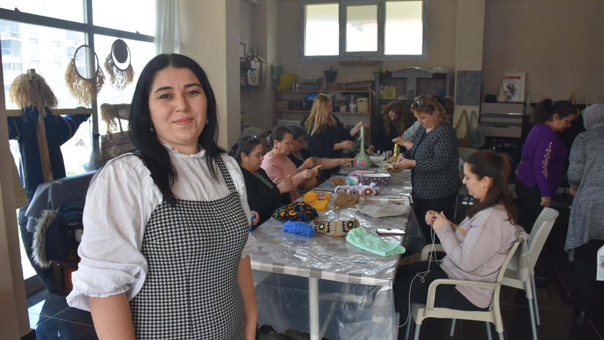 Hayatını değiştiren Halk Eğitim Merkezi’nde eğitmen oldu