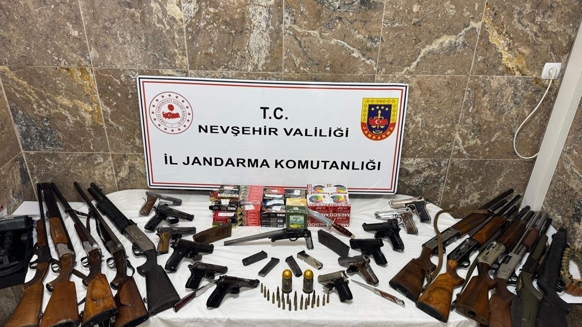 Nevşehir'de yasa dışı silah ticareti operasyonu; 15 gözaltı