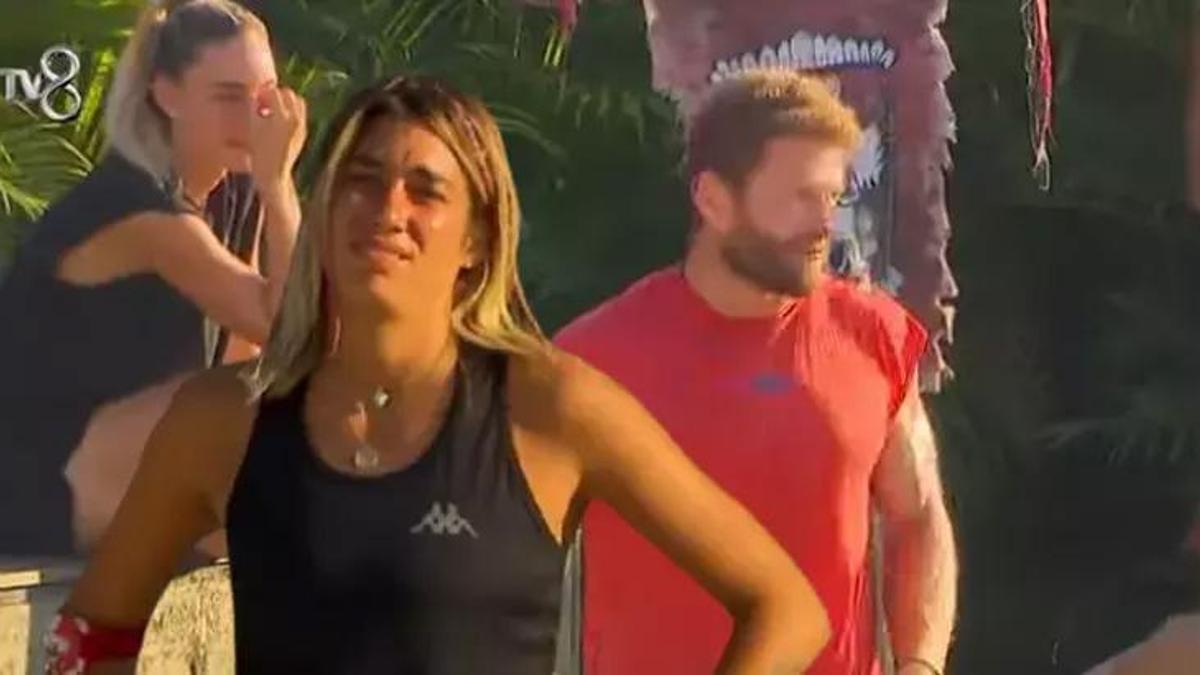Survivor'da eleme heyecanı! Asena ve İsmail birbirine girdi!