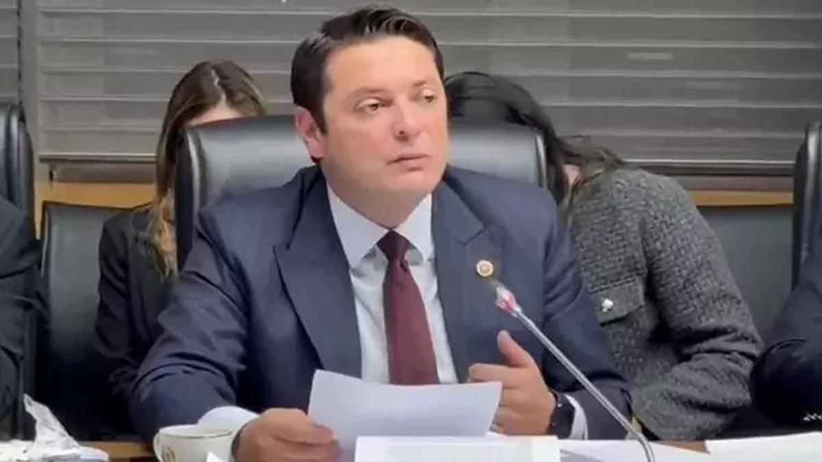 CHP'li vekil Turan Taşkın Özer hakkında soruşturma açıldı