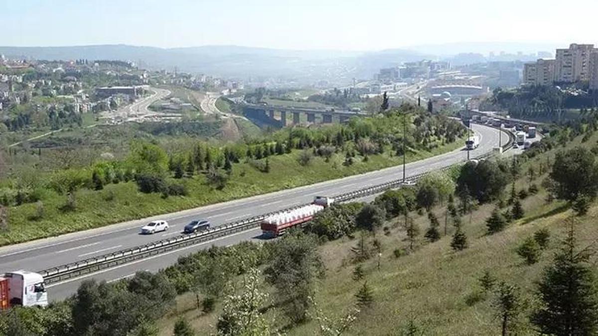 Kocaeli'nde bayram tedbirleri açıklandı! Kamyon, çekici ve tanker cinsi araçların seyir yapmalarını yasakladı.