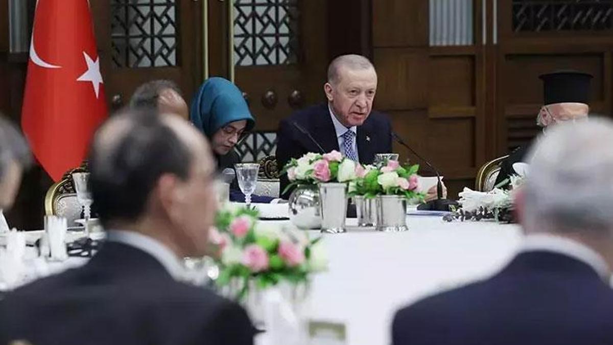 Cumhurbaşkanı Erdoğan: Toplumsal gerilimleri ülkemize taşıma niyetinde olanlara fırsat vermeyeceğiz