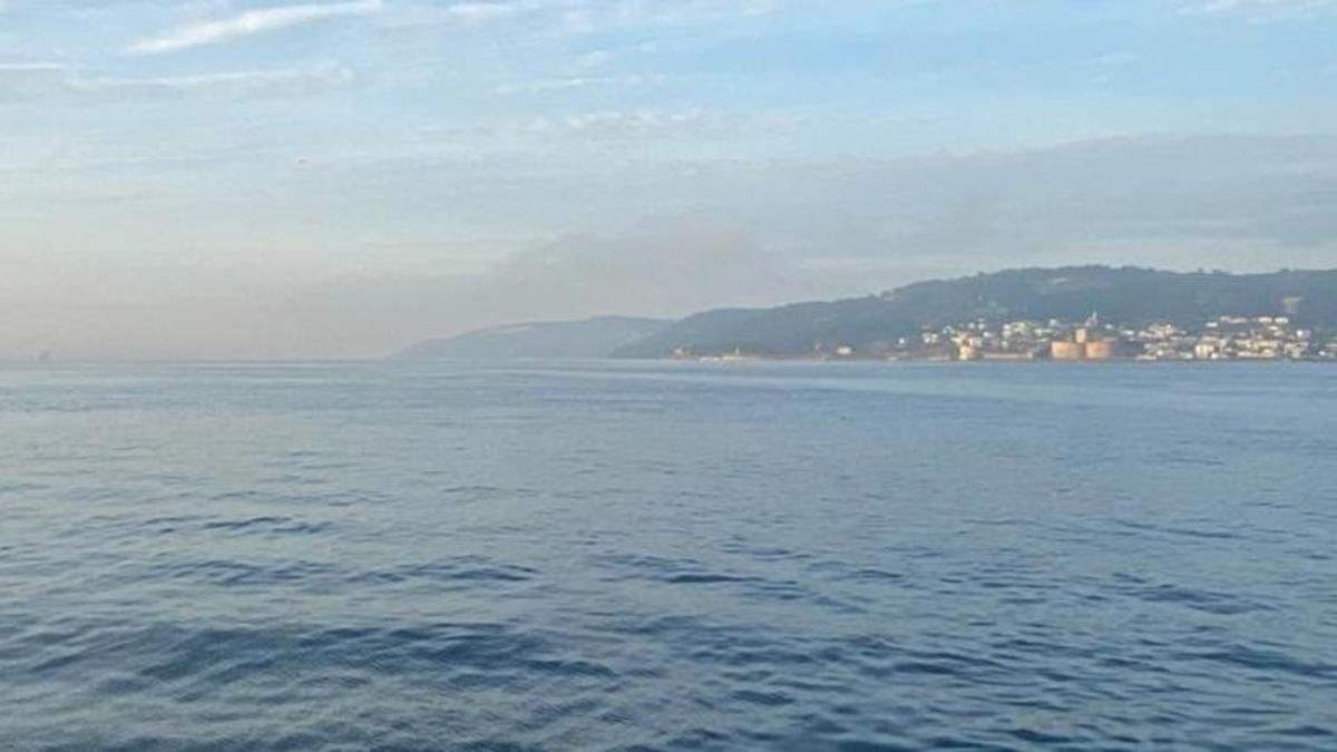 Çanakkale Boğazı'nda gemi trafiğine sis engeli