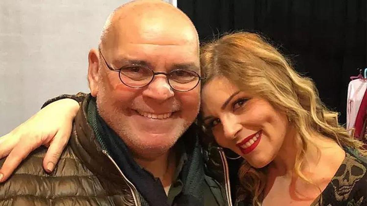 Ünlü oyuncu Pelin Öztekin'in baba hayali: Eski oyunlarından birini sahneye koymak isterim