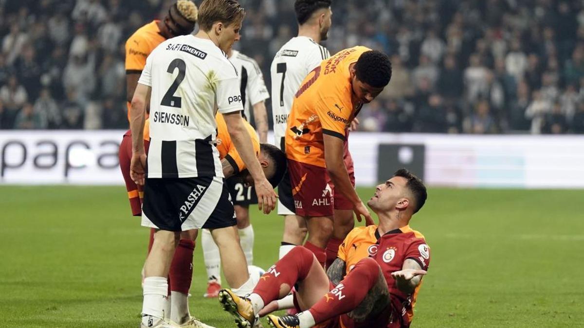 Oyundan çıkarılan Abdülkerim Bardakçı önüne gelene tepki gösterdi!