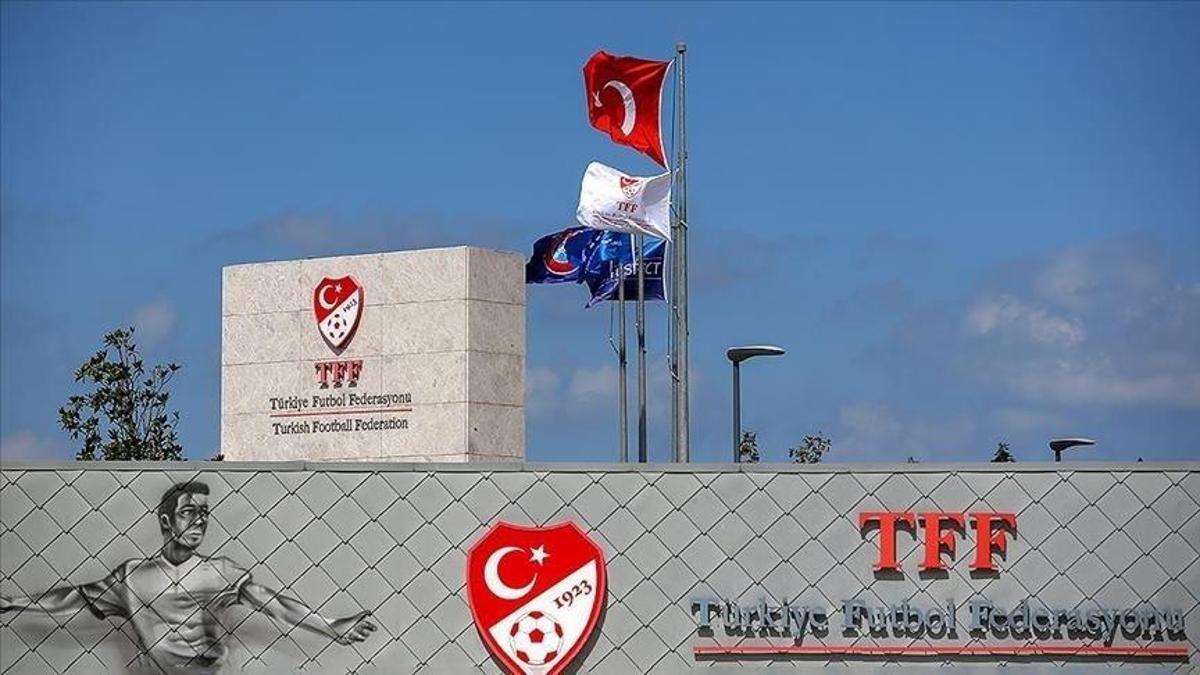 Beşiktaş ve Galatasaray PFDK'ya sevk edildi!