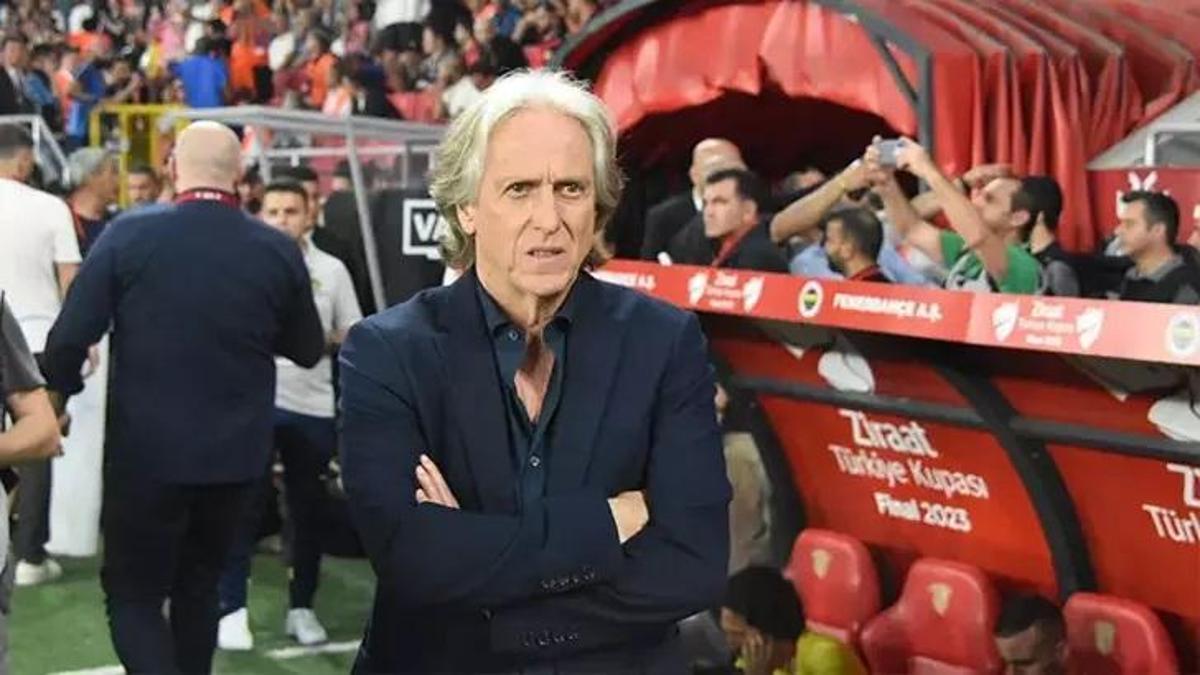 Fenerbahçe'nin eski hocası Brezilya'ya hoca oluyor