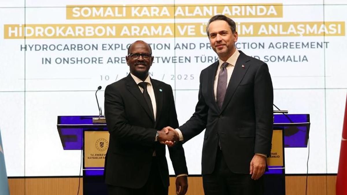 Bakan Bayraktar Somali’deki yeni hamleyi açıkladı: Türkiye, petrol ve doğal gaz arayacak