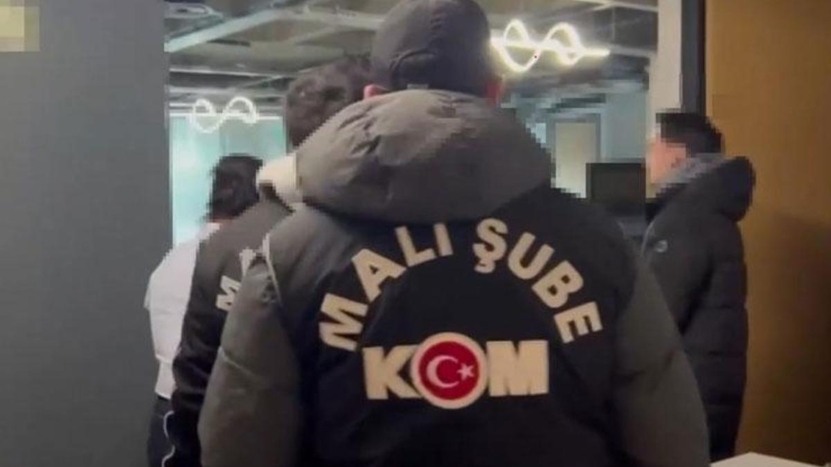 İstanbul Büyükşehir Belediyesine yönelik yolsuzluk soruşturması kapsamında 24 şirkete kayyum atandı
