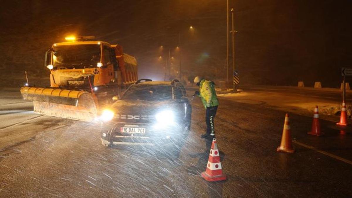 Kayseri-Malatya ve Kayseri-Kahramanmaraş kara yolları ulaşıma açıldı