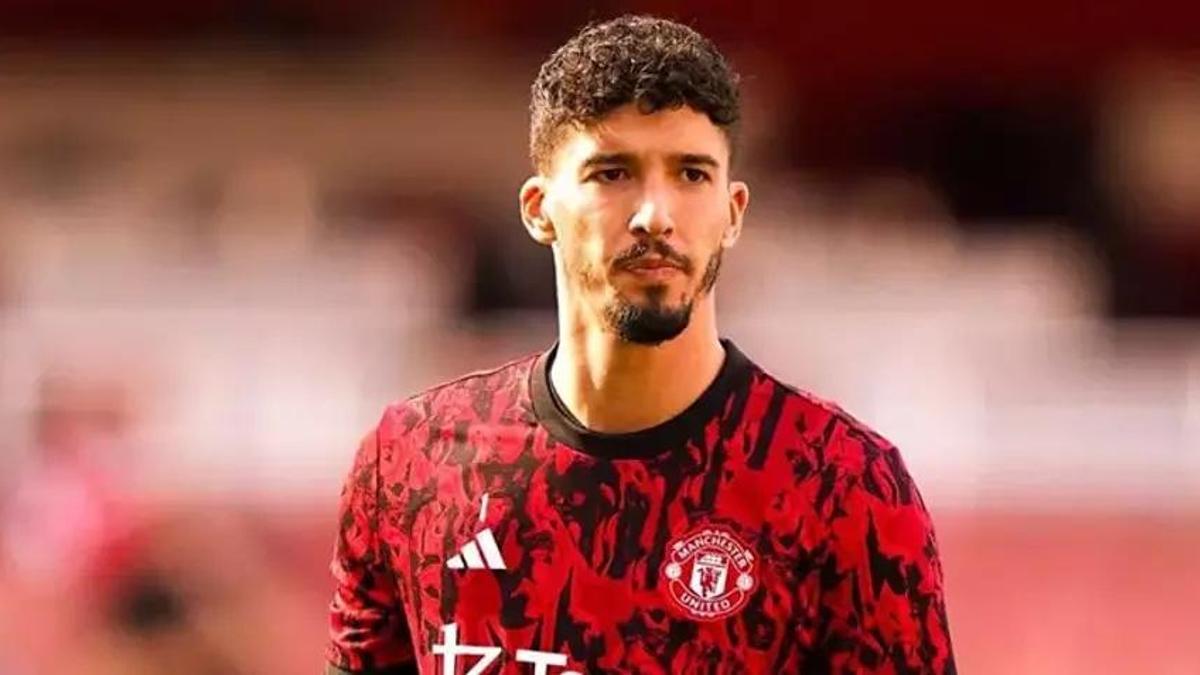 Altay Bayındır'a büyük müjde! Bir ilki yaşayacak