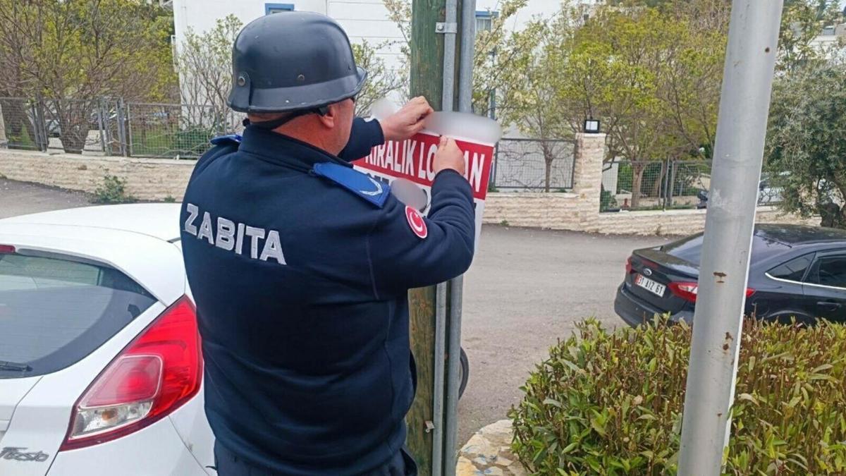 Bodrum'da çevre ve görüntü kirliliğine zabıtadan müdahale