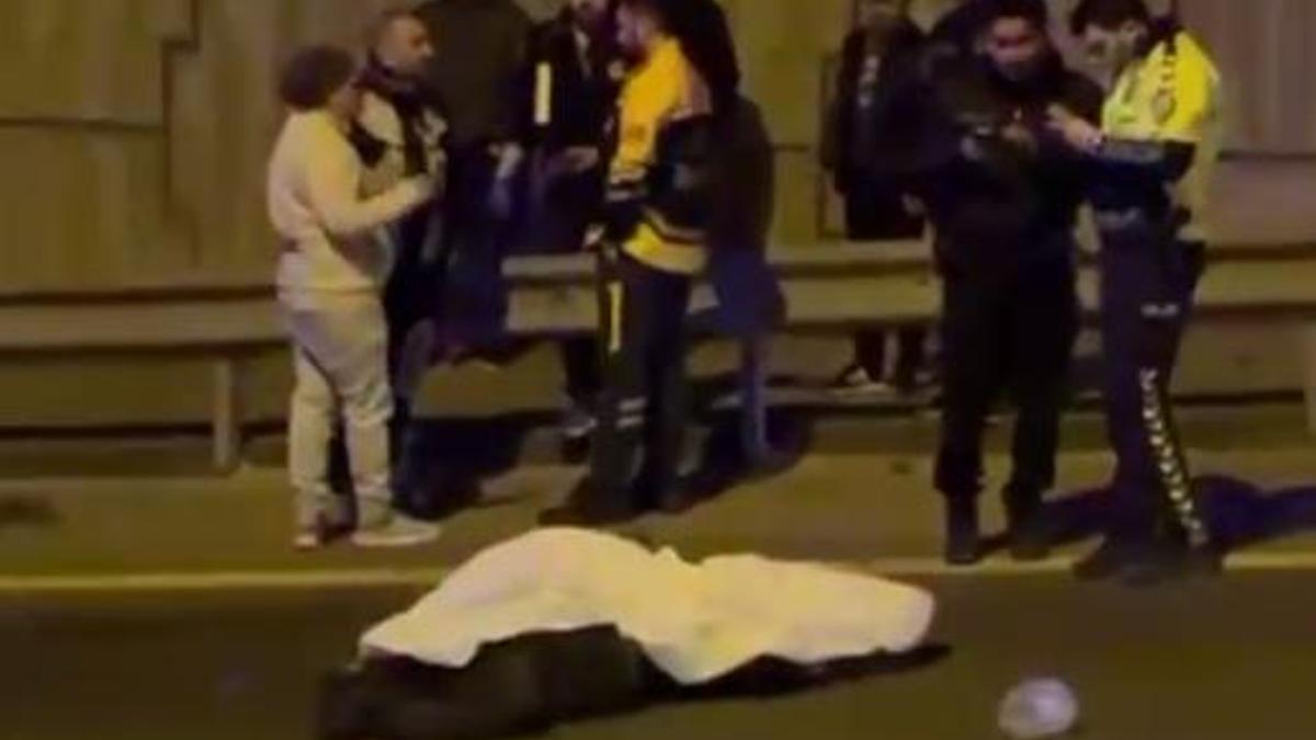 Motosiklet bariyerlere çarpıp, devrildi: 1 ölü, 1 yaralı