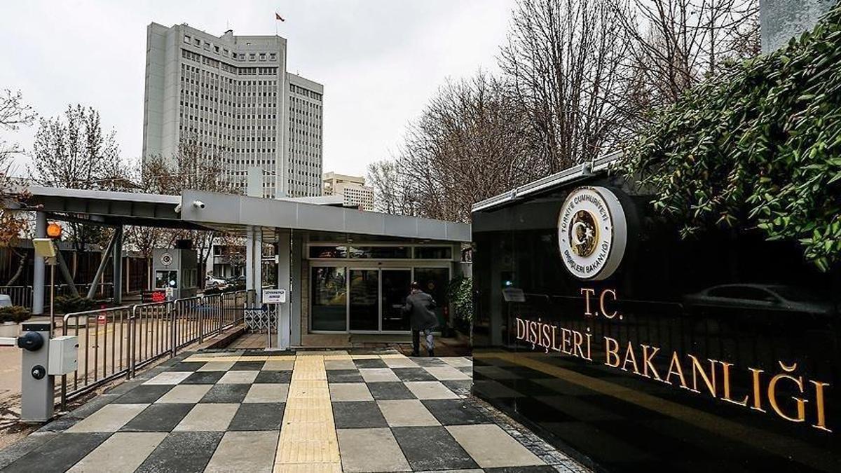 Dışişleri Bakanlığı: Yunanistan deniz yetki alanlarını ihlal ediyor