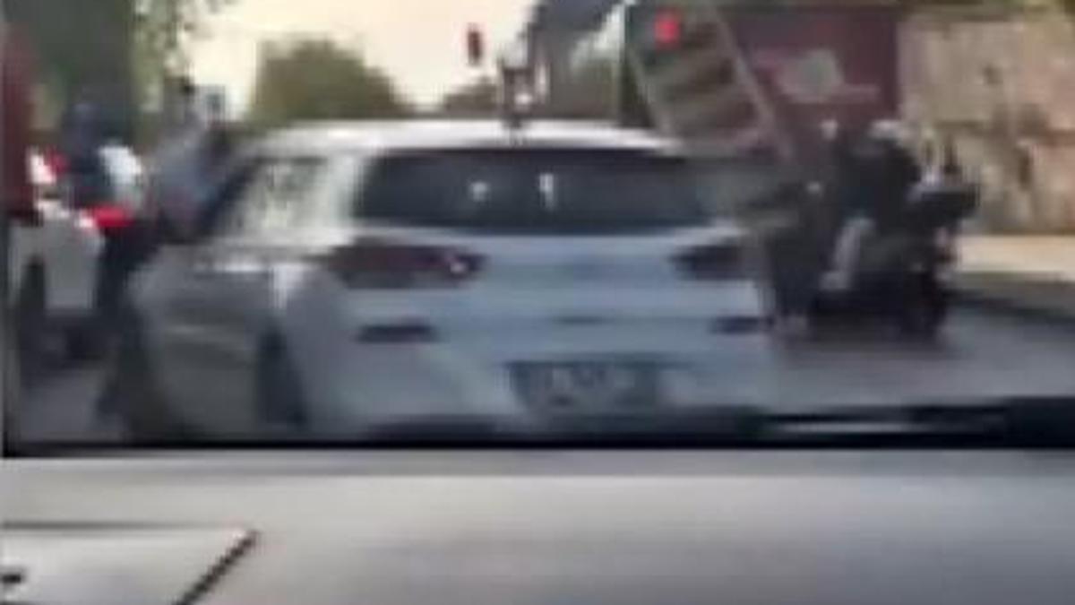 İstanbul - Ataşehir'de trafik kavgası: Aracı kavga ettiği kişinin üzerine sürmeye çalıştı