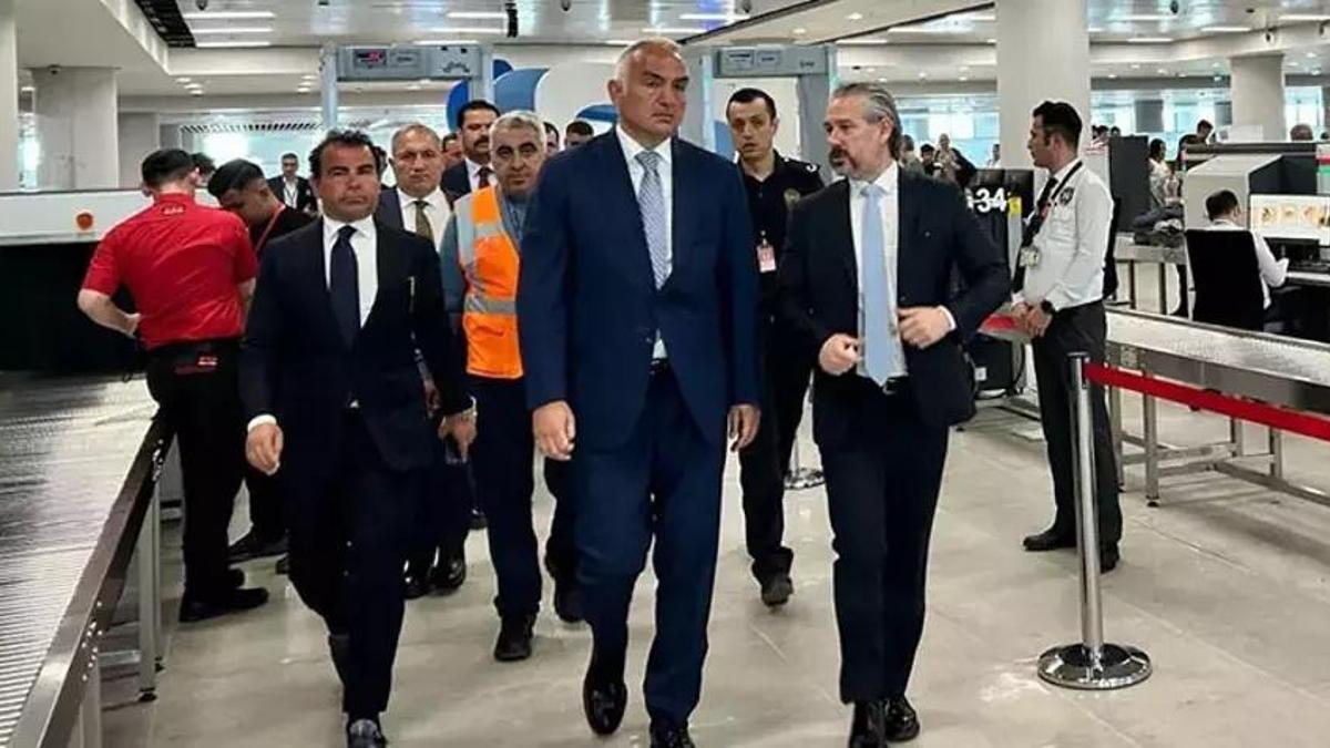 Bakan Ersoy yerinde inceledi: Antalya rekor bir yıla hazır