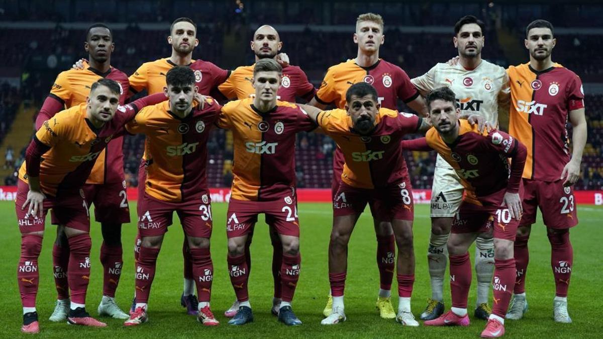 Galatasaray'da sakatlık şoku! 3 yıldız isim kadrodan çıkarıldı