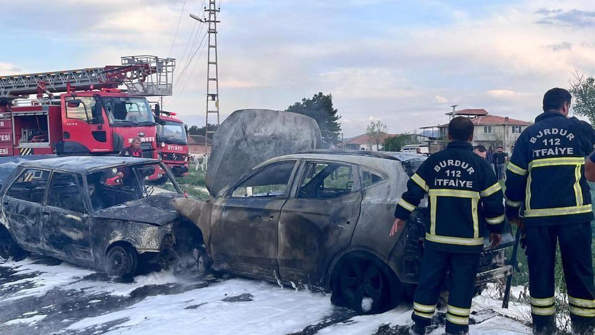 Burdur'da Kaza: 1 Ölü, 4 Yaralı