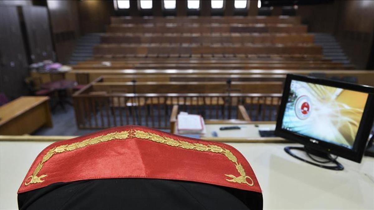 Adana'da FETÖ sanığı eski polise 6 yıl 3 ay hapis cezası verildi