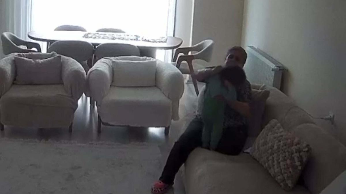 Aydın'da 2 yaşındaki çocuğa şiddet uygulayan bakıcı gözaltına alındı!