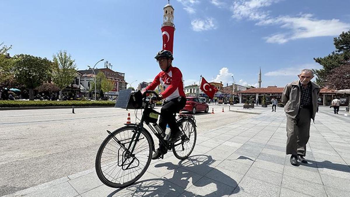 Şehit öğretmen için, Batman'dan Çorum'a pedal çevirdi