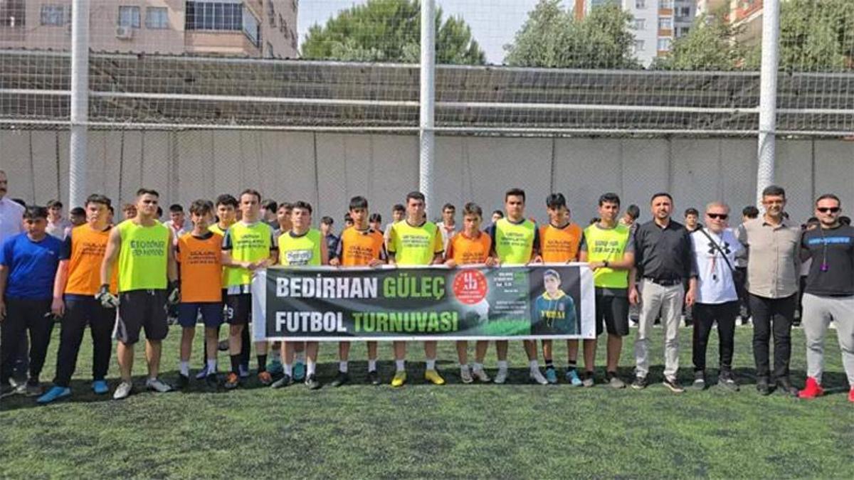 Adana-Kazada hayatını kaybeden Bedirhan Güleç anısına futbol turnuvası