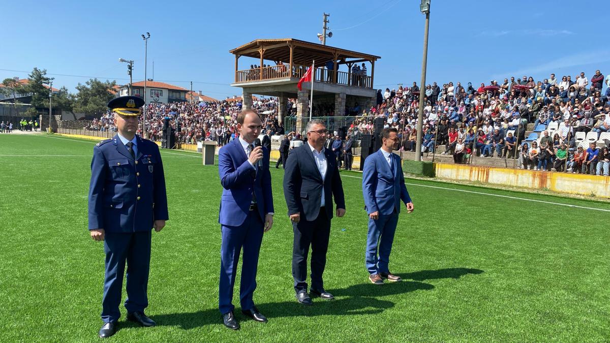 Ayvacık'ta 23 Nisan Ulusal Egemenlik ve Çocuk Bayramı kutlandı