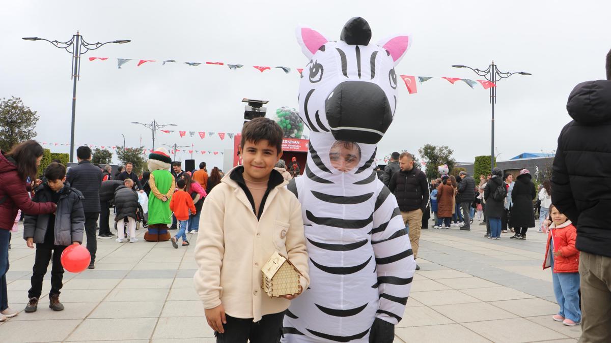 Samsun’da çocuklar doyasıya eğlendi