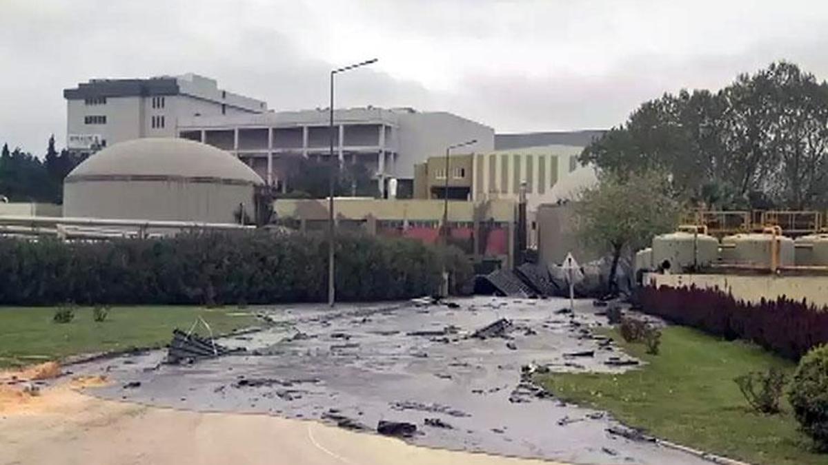 Tuzla'da arıtma tesisinde katı atık tankı patladı, 5 işçi yaralandı