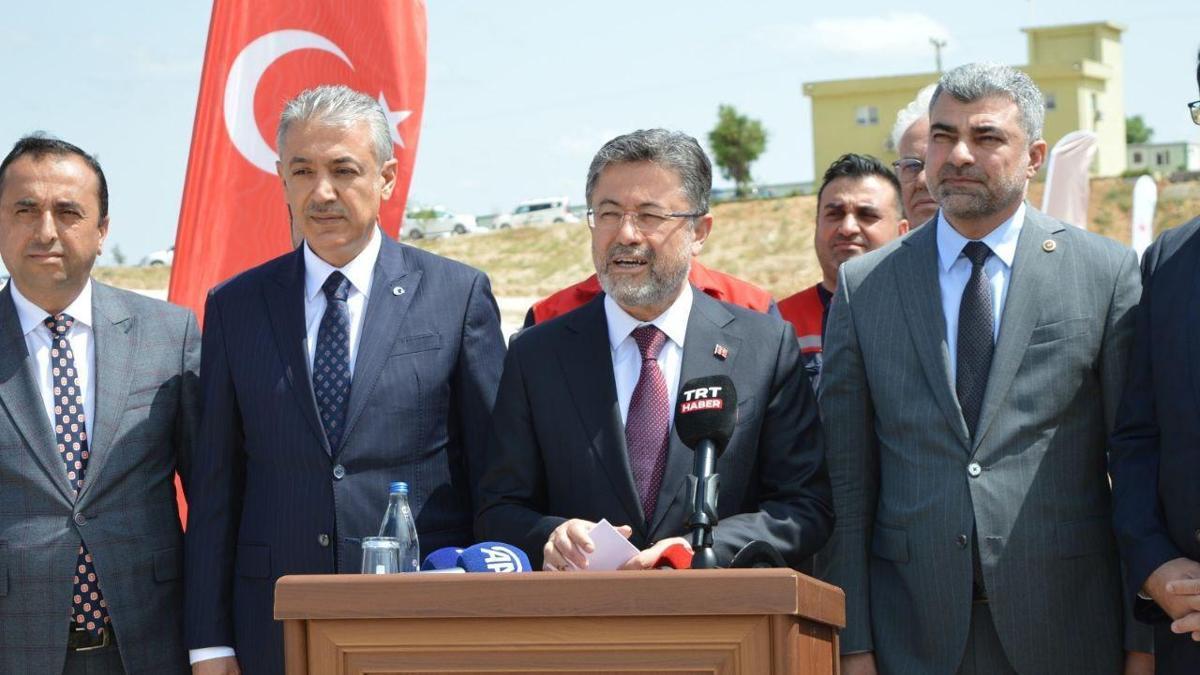 Bakan Yumaklı: Bu yıl 3 milyon tuz çalısı fidanı üreteceğiz