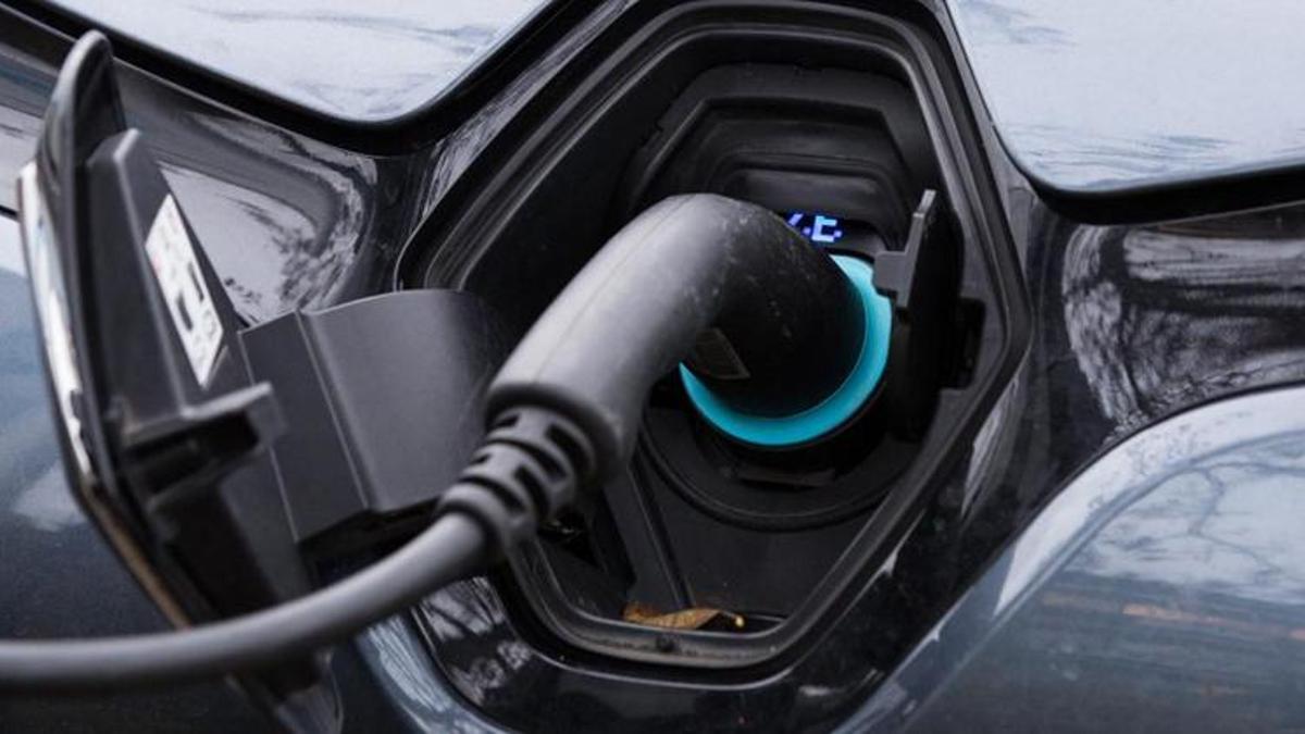 Elektrikli araç şarj soket sayısı artıyor