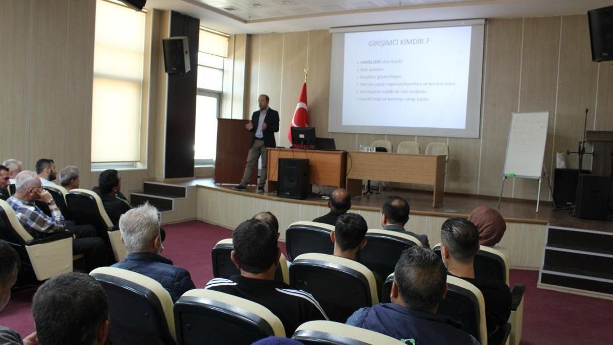 İskenderun'da yükümlülere girişimcilik eğitimi