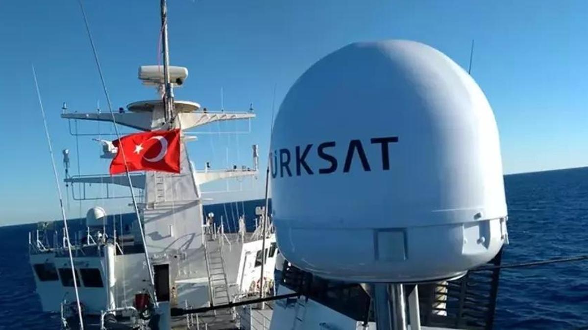 Gemiler, dünyanın her köşesinde TÜRKSAT'ın gözetiminde