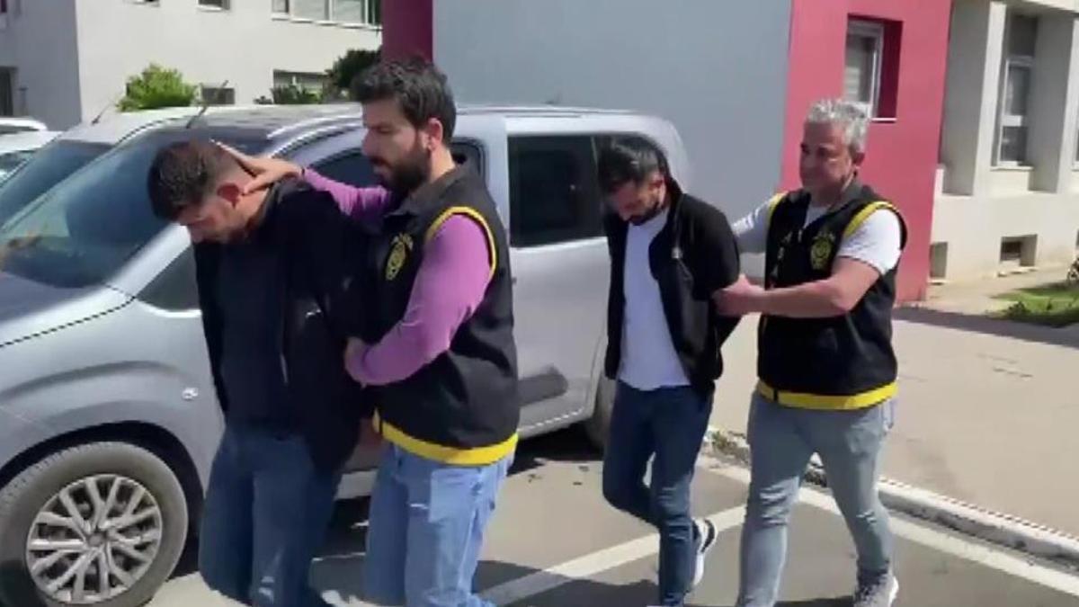 Adana'da 14 milyonluk 'vatandaşlık' vurgunu! 4 şüpheli tutuklandı